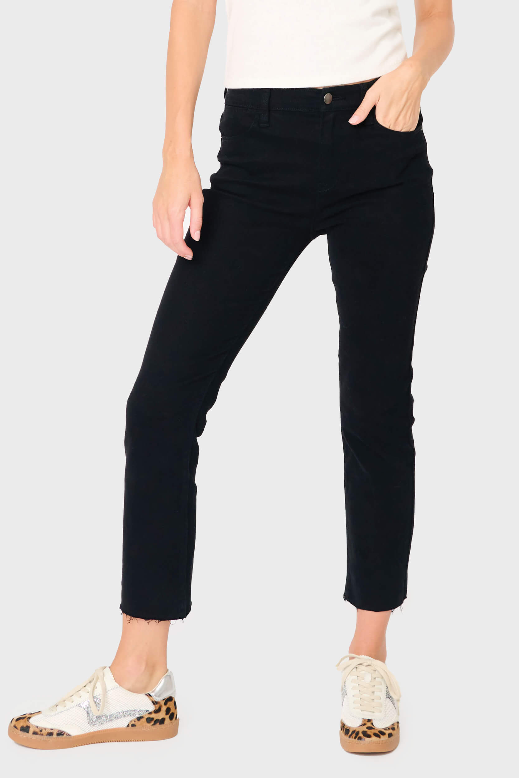 Essential Skinny Denim With Raw Hem