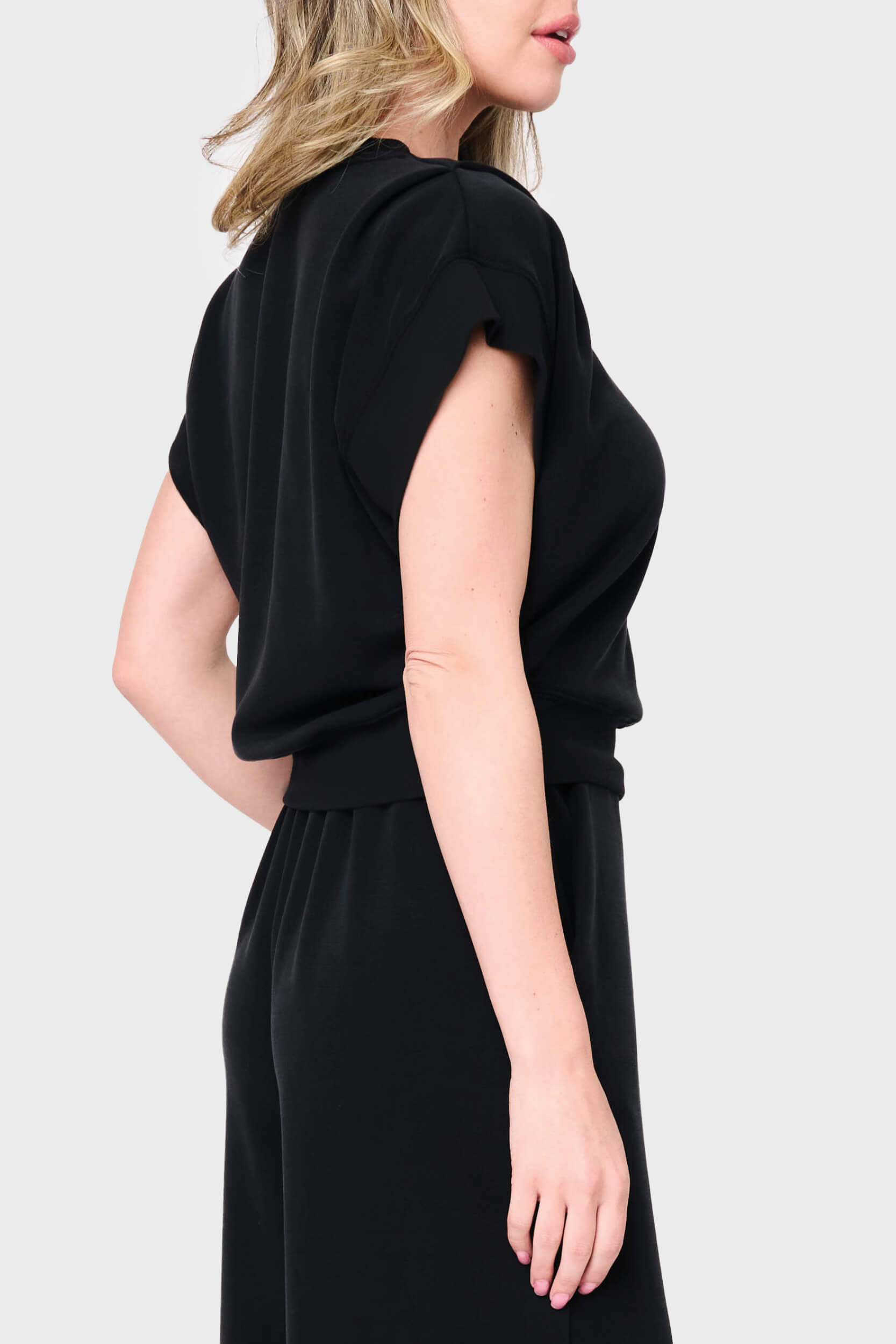 Cloud Scuba Everywhere Notch Neck Top